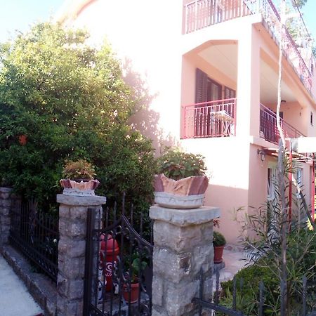 Apartments Kovacevic Petrovac المظهر الخارجي الصورة