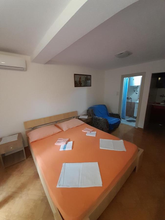 Apartments Kovacevic Petrovac المظهر الخارجي الصورة