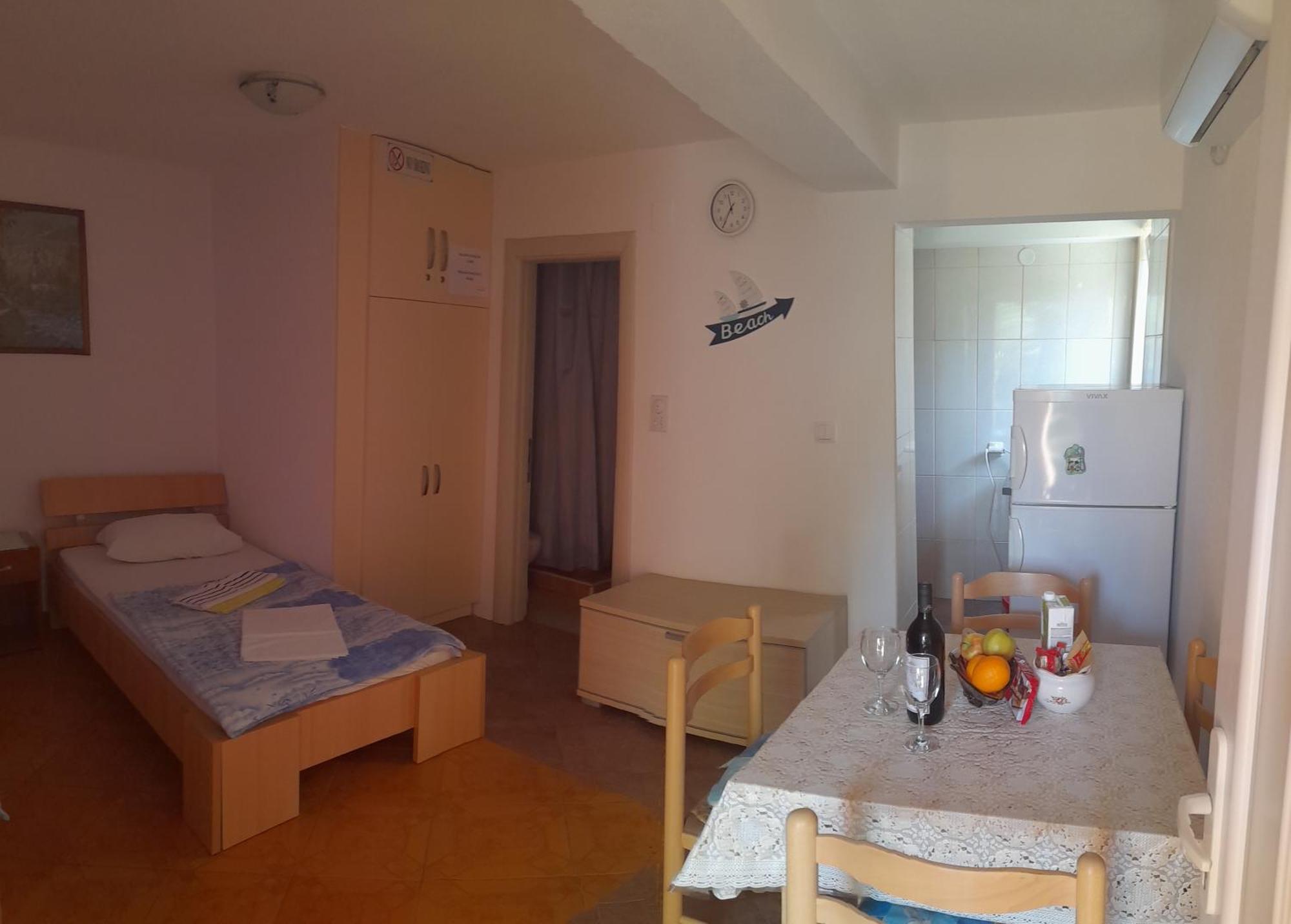 Apartments Kovacevic Petrovac الغرفة الصورة