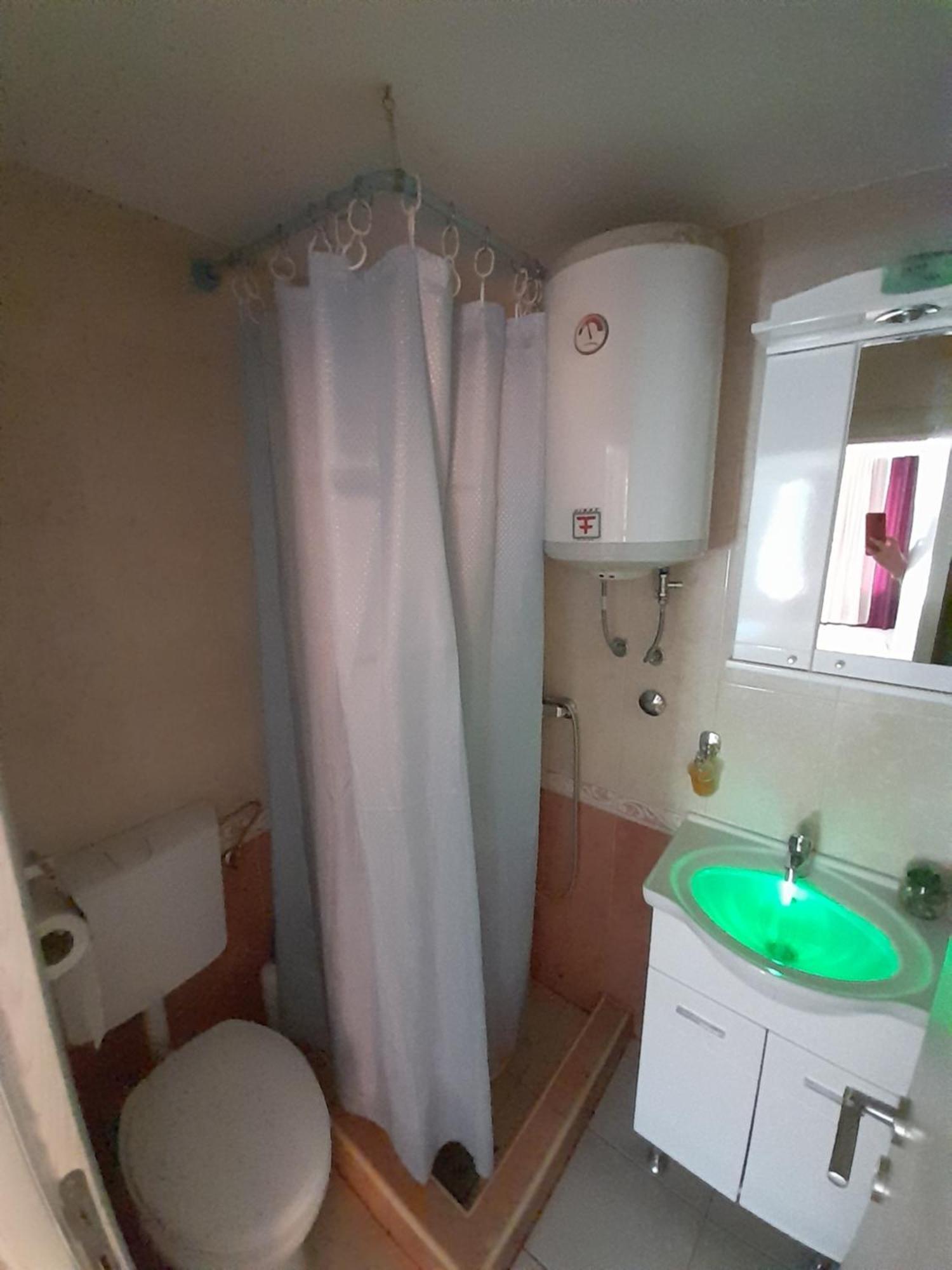 Apartments Kovacevic Petrovac الغرفة الصورة