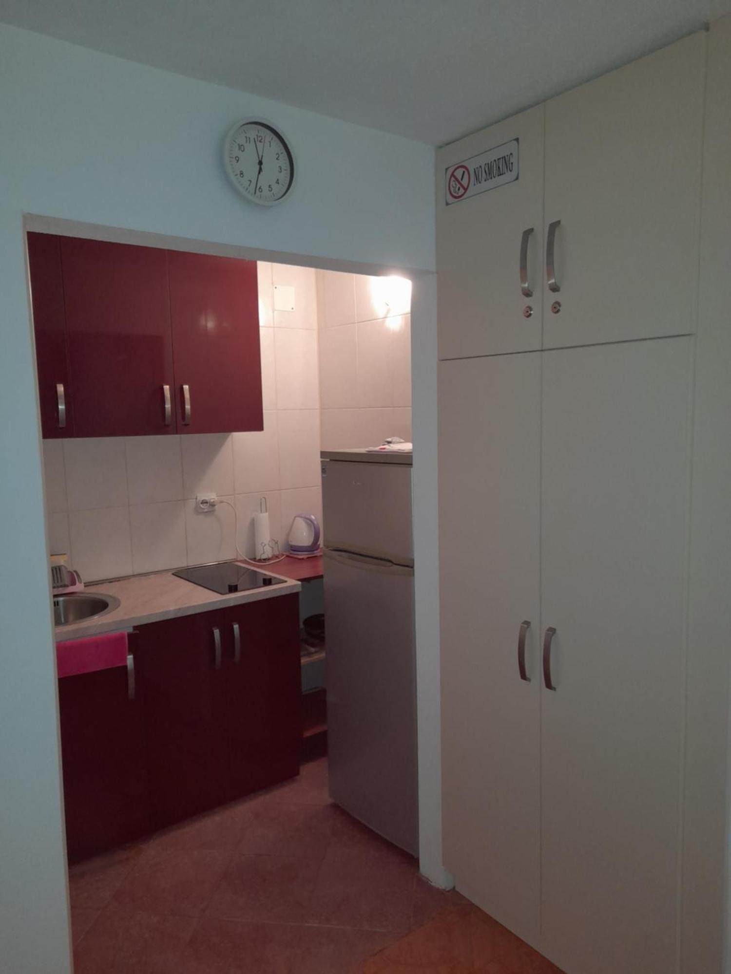 Apartments Kovacevic Petrovac الغرفة الصورة