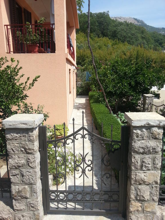 Apartments Kovacevic Petrovac المظهر الخارجي الصورة
